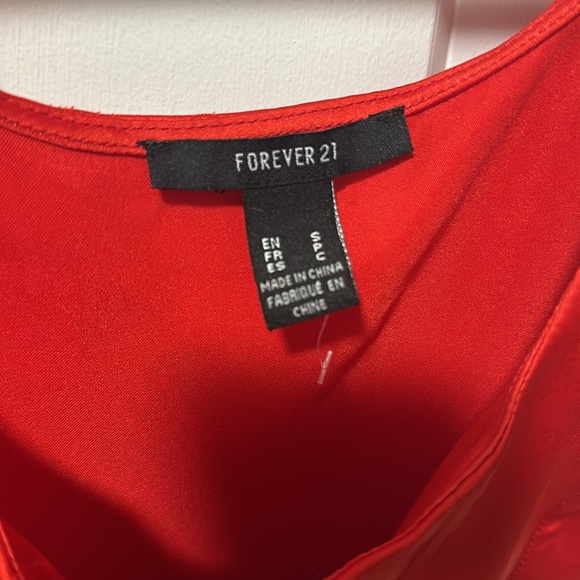 Red corset - Picture 2 of 3